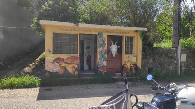 IMG_20210508_153052_1.jpg (1.51 Mio) Vu 2762 fois Toilettes décorées