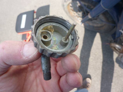 couvercle carbu droit.JPG