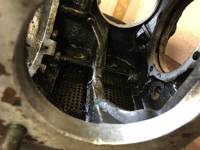 engine_inside.jpg