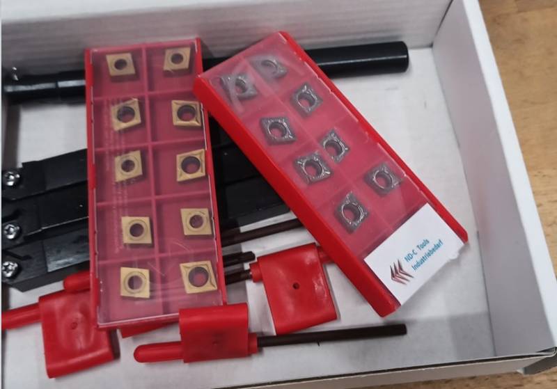 Schnittwerkzeuge 01.jpg