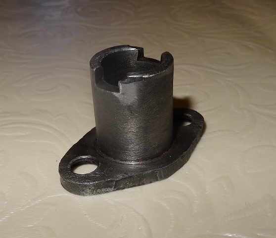 Attache ressort kick 01.jpg