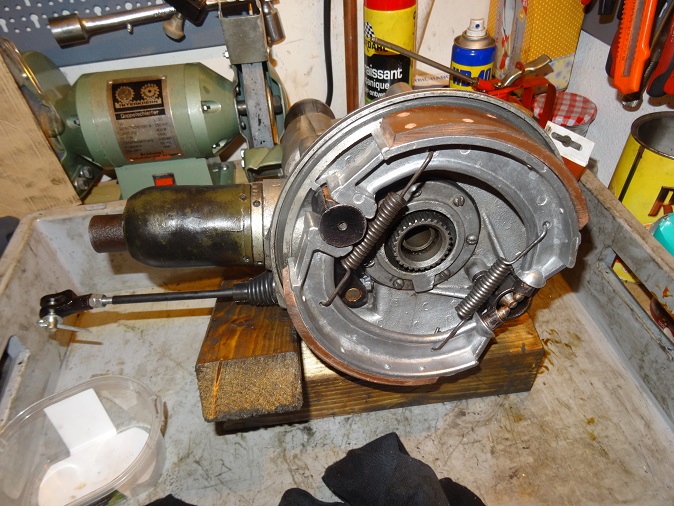 Freinage arrière remontage 10.jpg