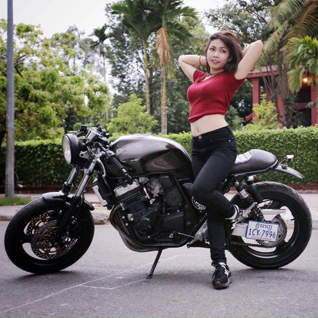 13346490_1640220329634764_2073202692454459441_n (1).jpg