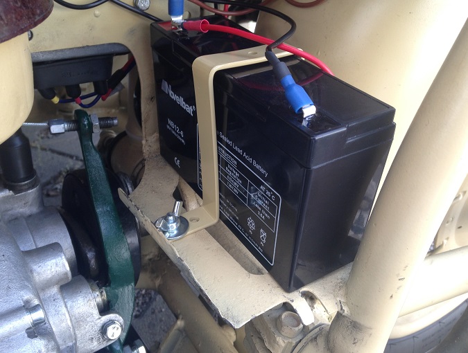 Batteriehalter 05.jpg