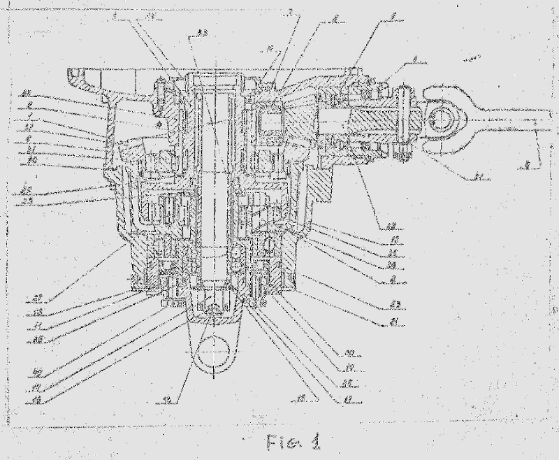 Le différentiel Ural qui éaquipa les modèles 650 IMZ 8.103.50 Originalité : le planétaire moto était à denture intérieure.