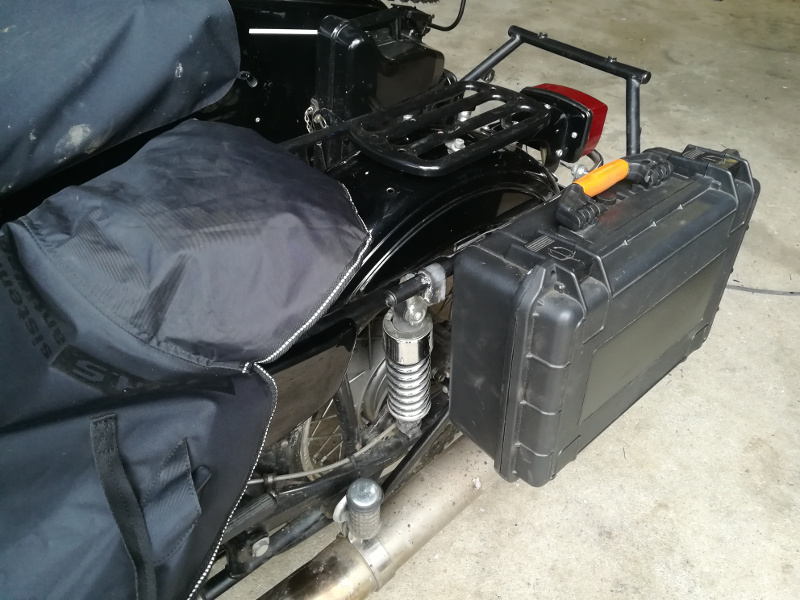 ural valise 2 800x600.jpg