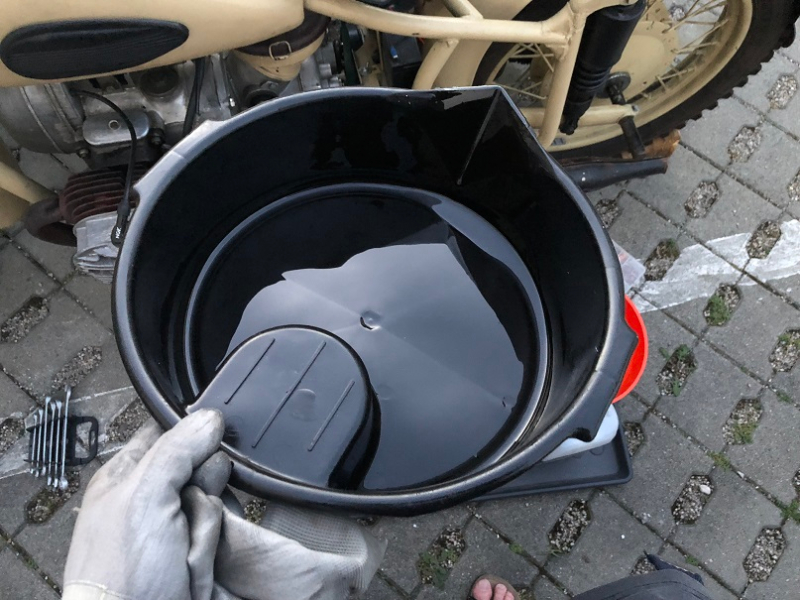 Ölwechsel 25.000km 02.jpg