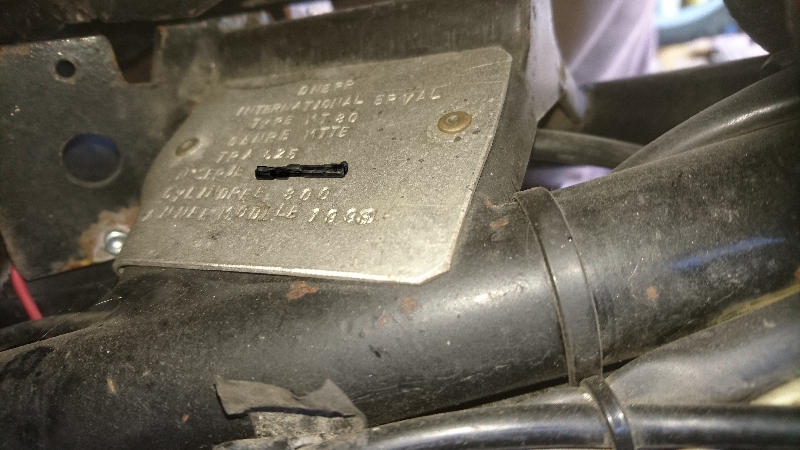 plaque constructeur.JPG