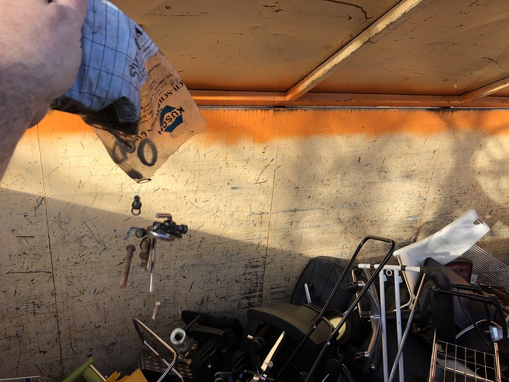 Kit destruction 02.jpg